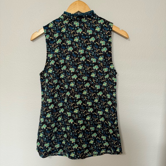 ModCloth Floral Sleeveless Blouse—S - Picture 6 of 9